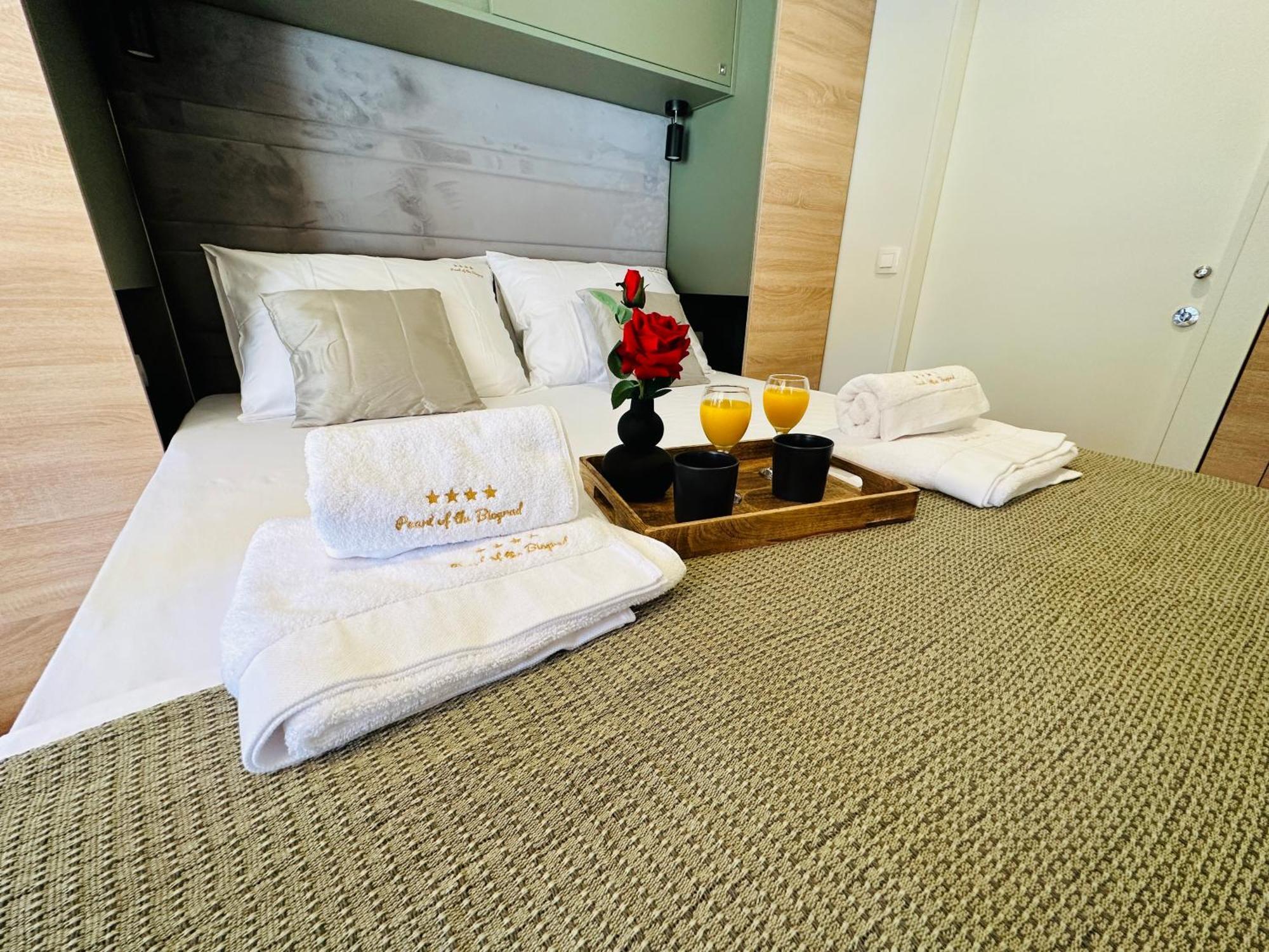 Hotel Pearl Of The Biograd Biograd Na Moru Esterno foto